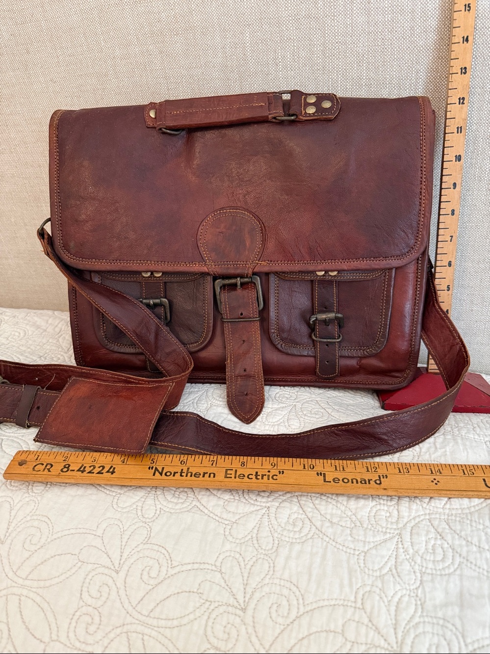 Vintage style Brown faux Leather Messenger Bag - Picture 2 of 11